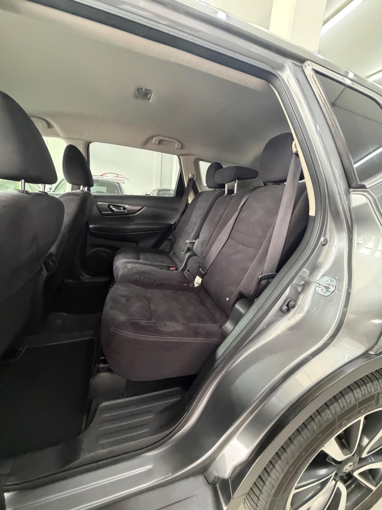 Nissan X-Trail 1.6 dCi 2WD Tekna FINZIABILE