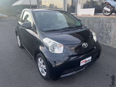 toyota iq automatica colore nera benzina come nuov