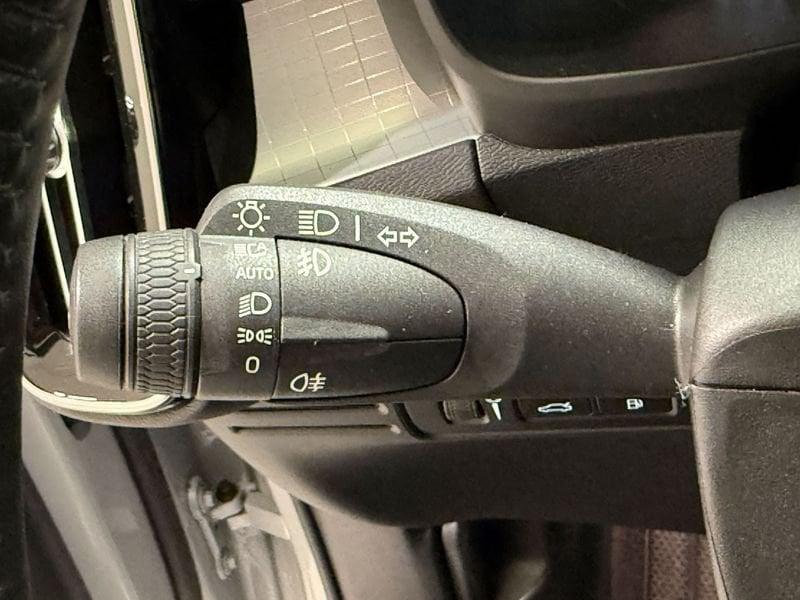 Volvo XC40 Recharge T4 Plug-in Hybrid auto Recharge Inscription Expression