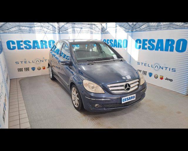 MERCEDES-BENZ B 200 cdi Sport