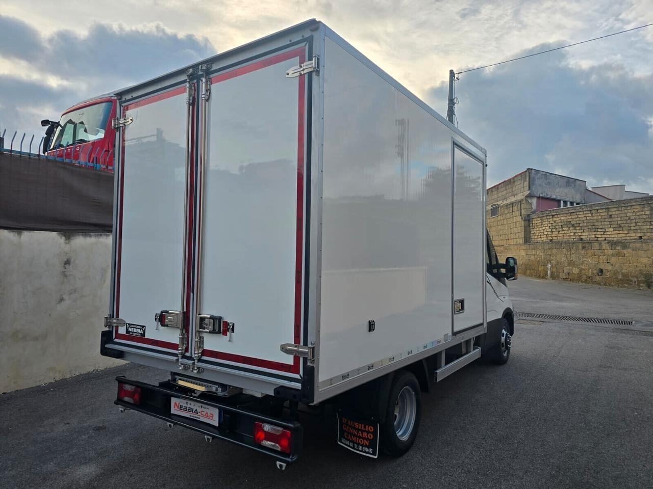 IVECO DAILY 35-140 AUTOMATICO FRIGO FRCX06-2027