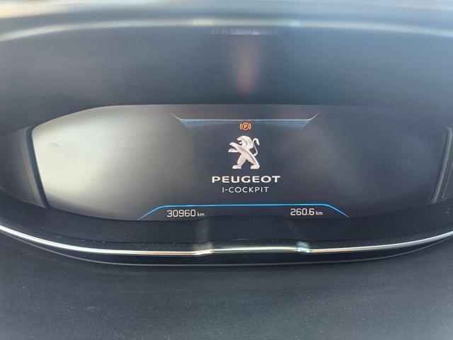 PEUGEOT 3008 BlueHDi 130 S&S Active Pack