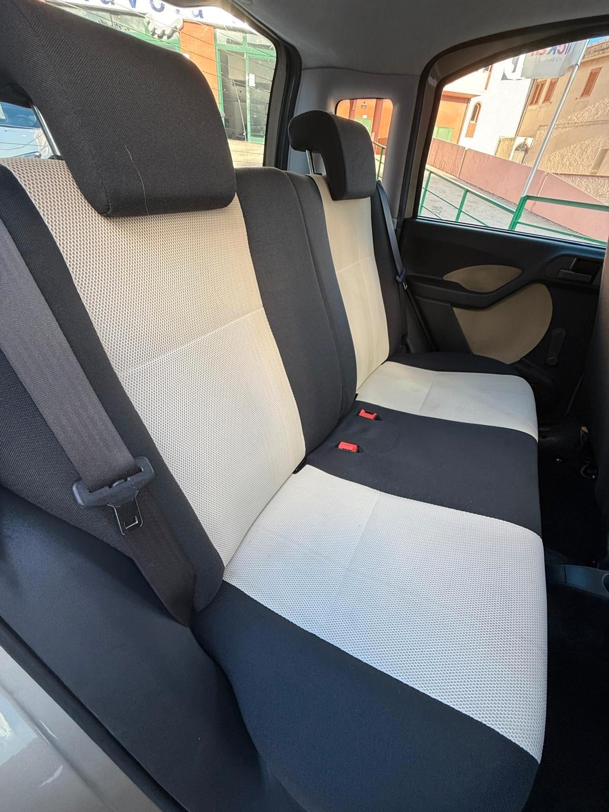 Fiat Panda 1.3 MJT 16V 4x4 CROSS