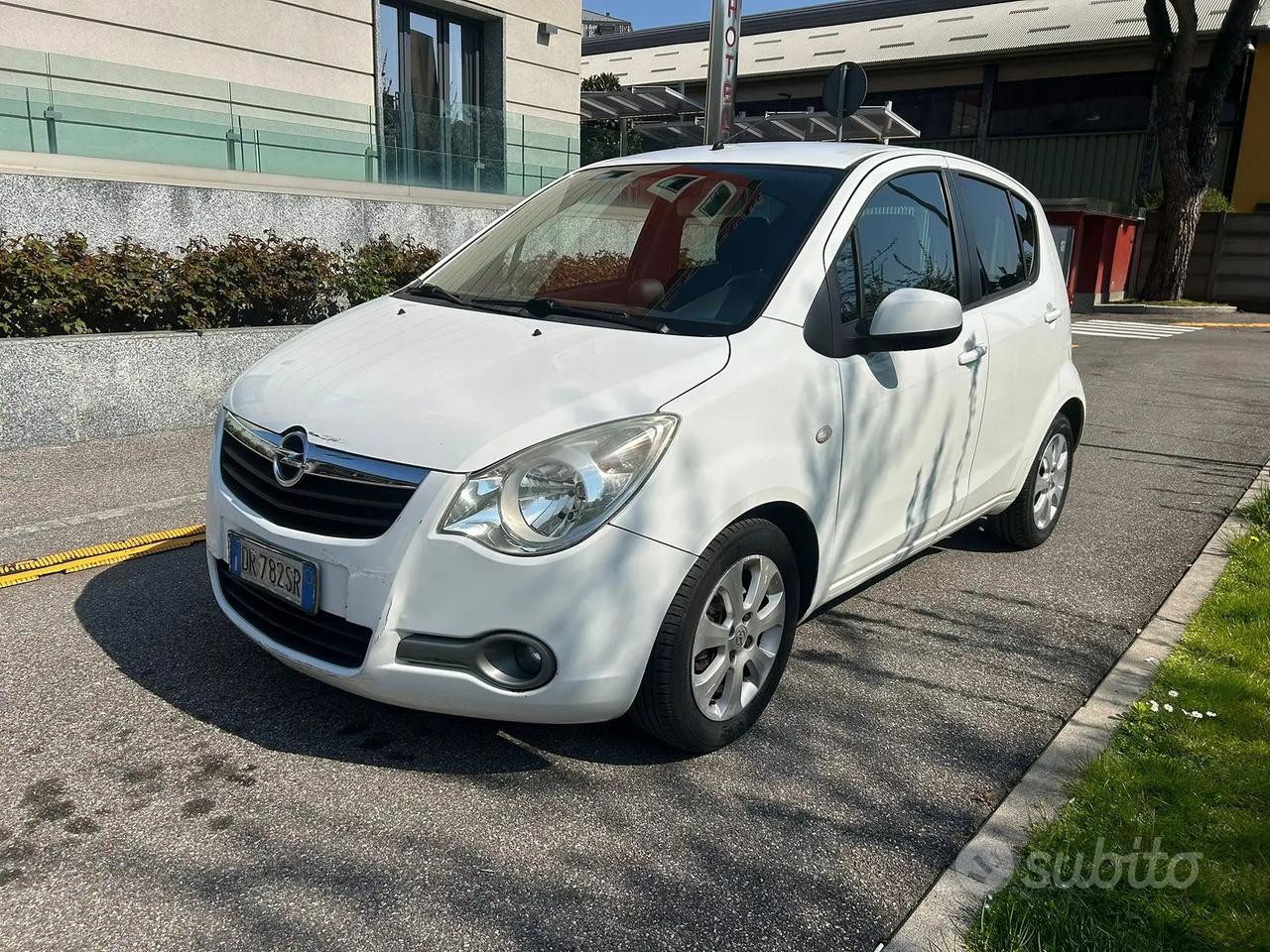 Opel agila