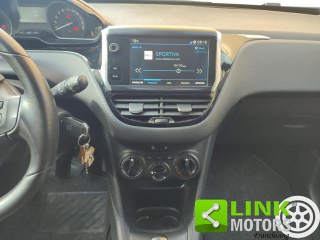 PEUGEOT 208 1° serie PureTech 82 Stop&Start 5 porte Signature