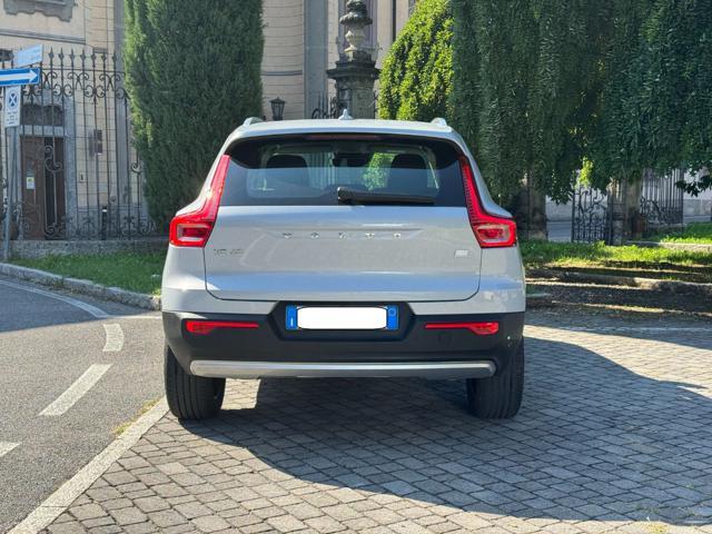 VOLVO XC40 T5 Recharge Plug-in Hybrid Inscription Expression