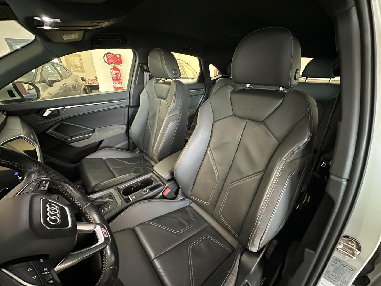 Audi Q3 40 TDI quattro S tronic line edition