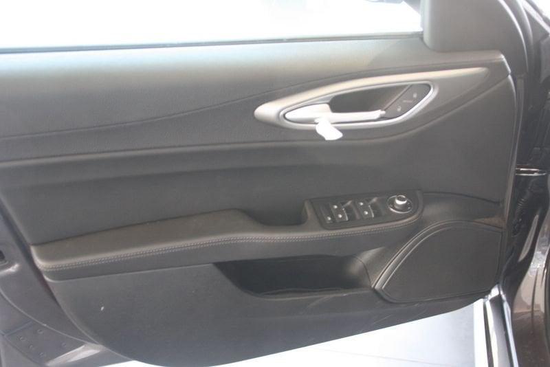 Alfa Romeo Giulia Giulia 2.2 Turbodiesel 160 CV AT8 Sprint