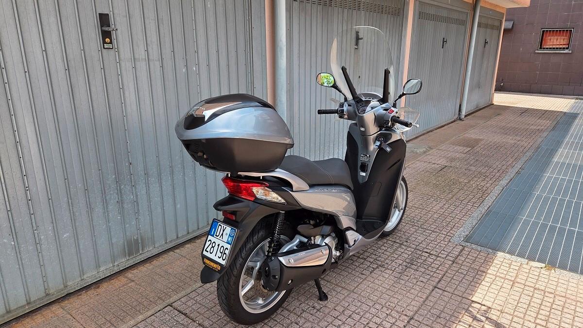 Honda SH 300 i