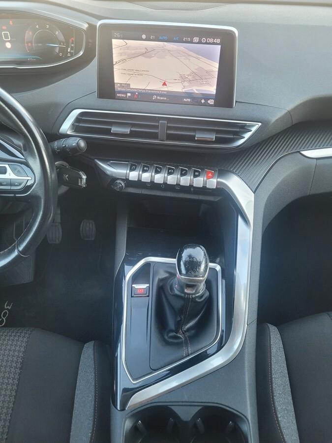 Peugeot 3008 BlueHDi 130 S&S Business