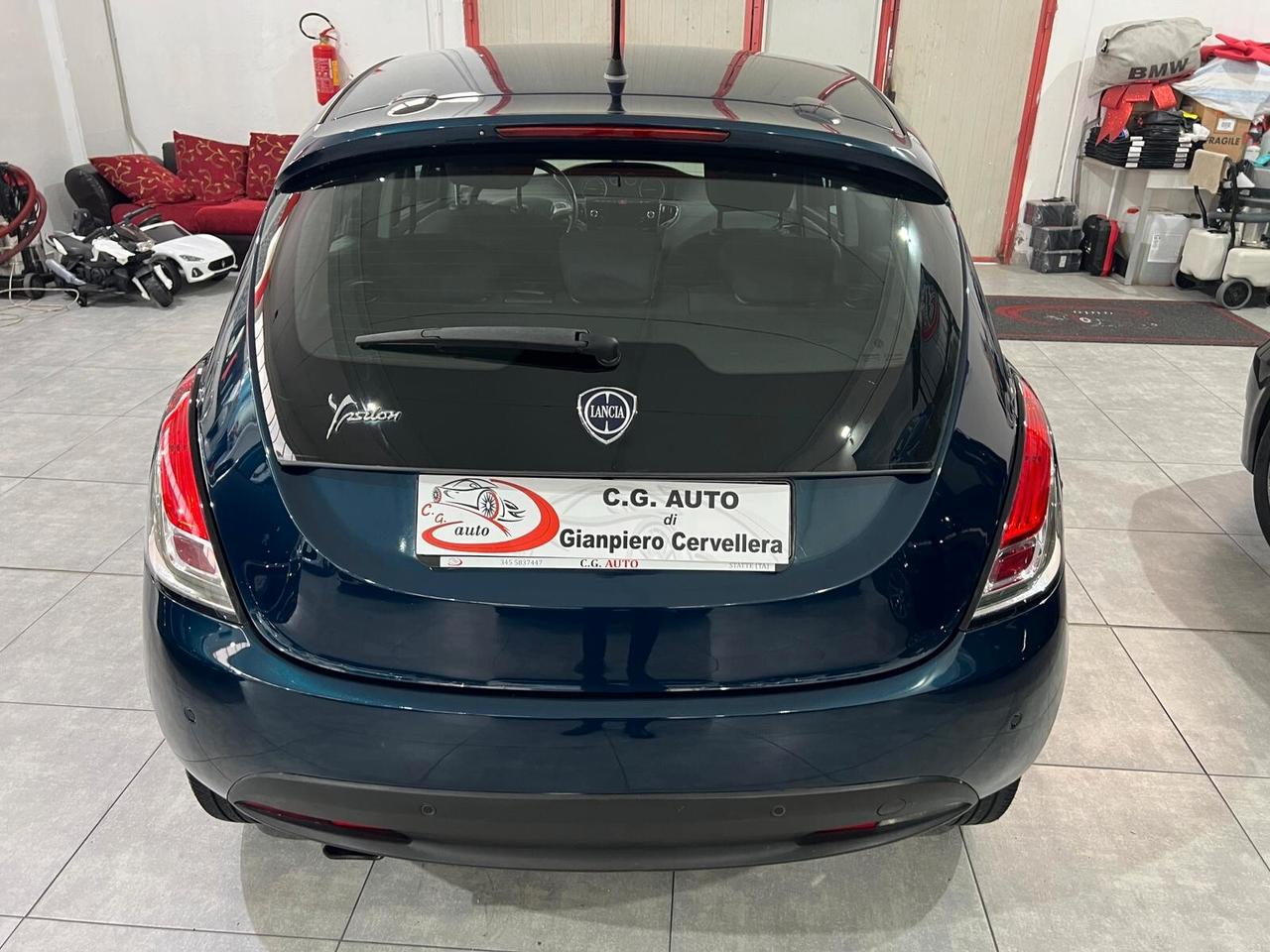 Lancia Ypsilon 1.2 69 CV - 30th Anniversary - 2015