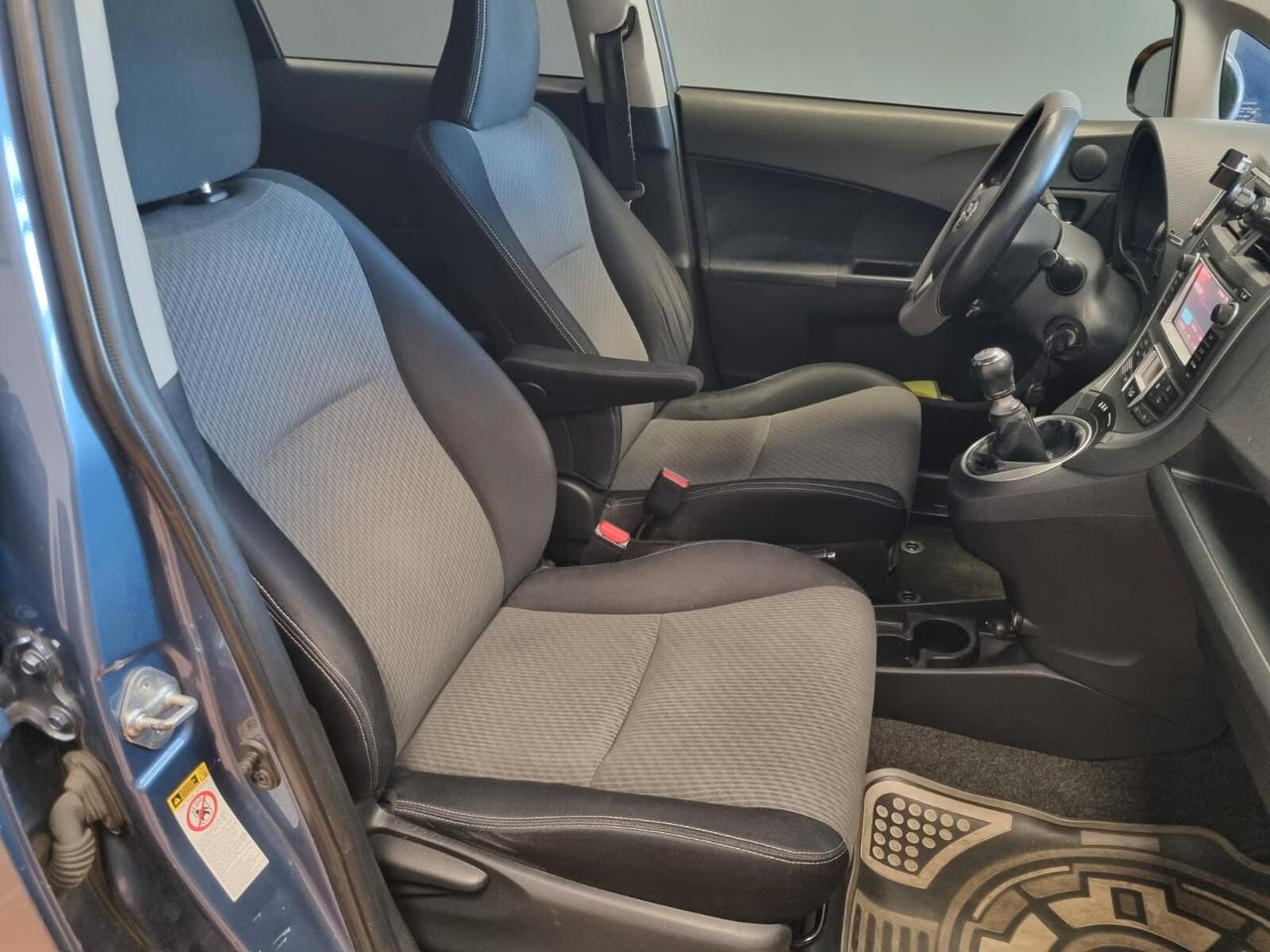 Toyota Verso-S 1.3 MT Style