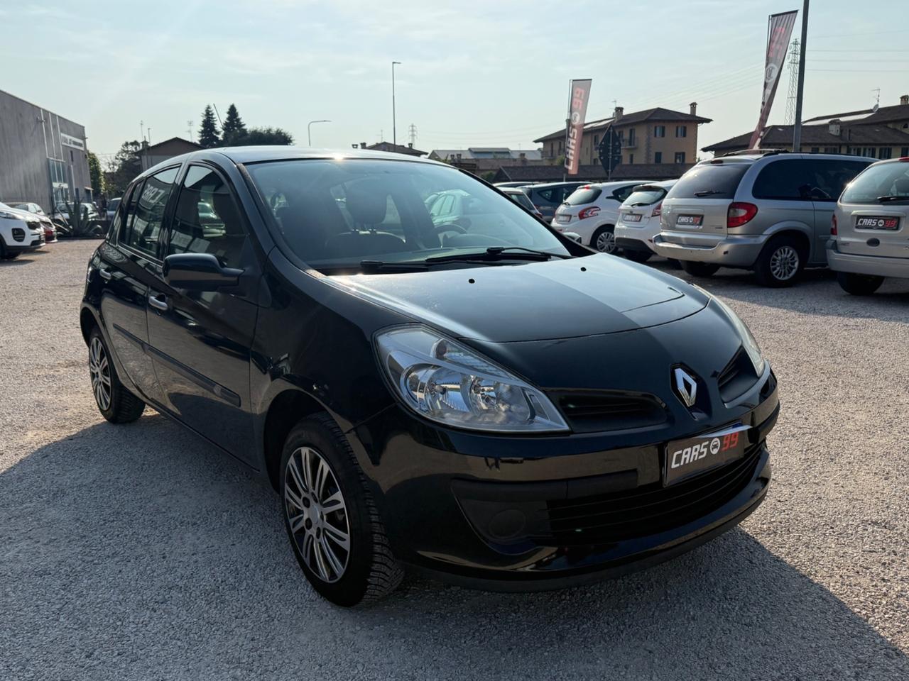 Renault Clio 1.2 16V 5 porte Le Iene