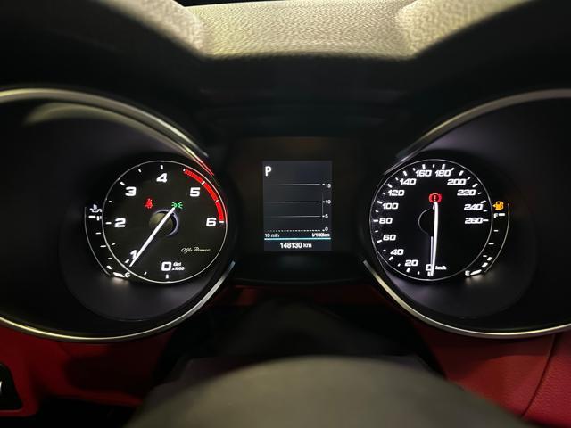 ALFA ROMEO Stelvio 2.2 Turbodiesel 180 CV AT8 RWD Executive