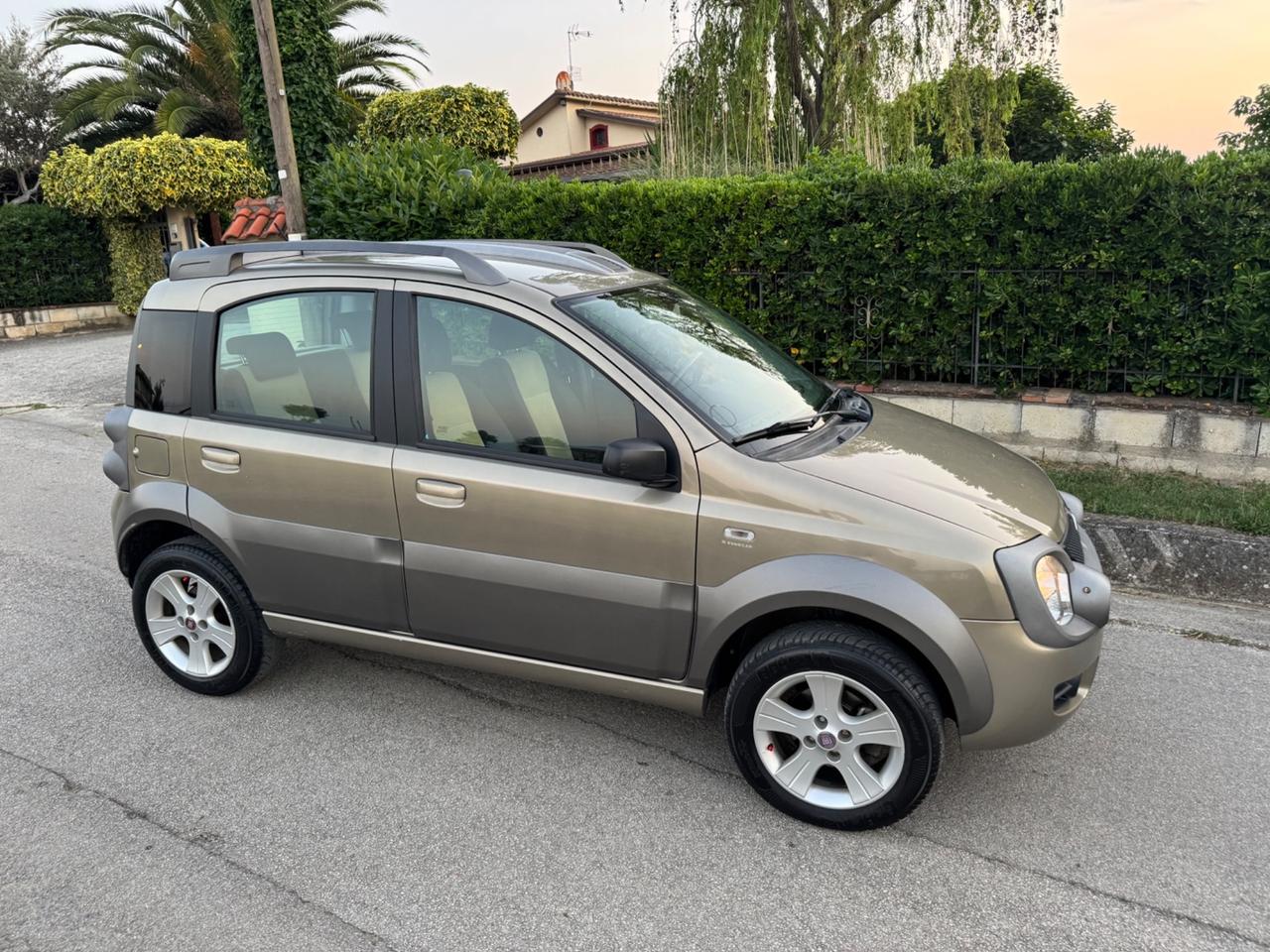 Fiat Panda 1.3 MJT 16V 4x4 Cross