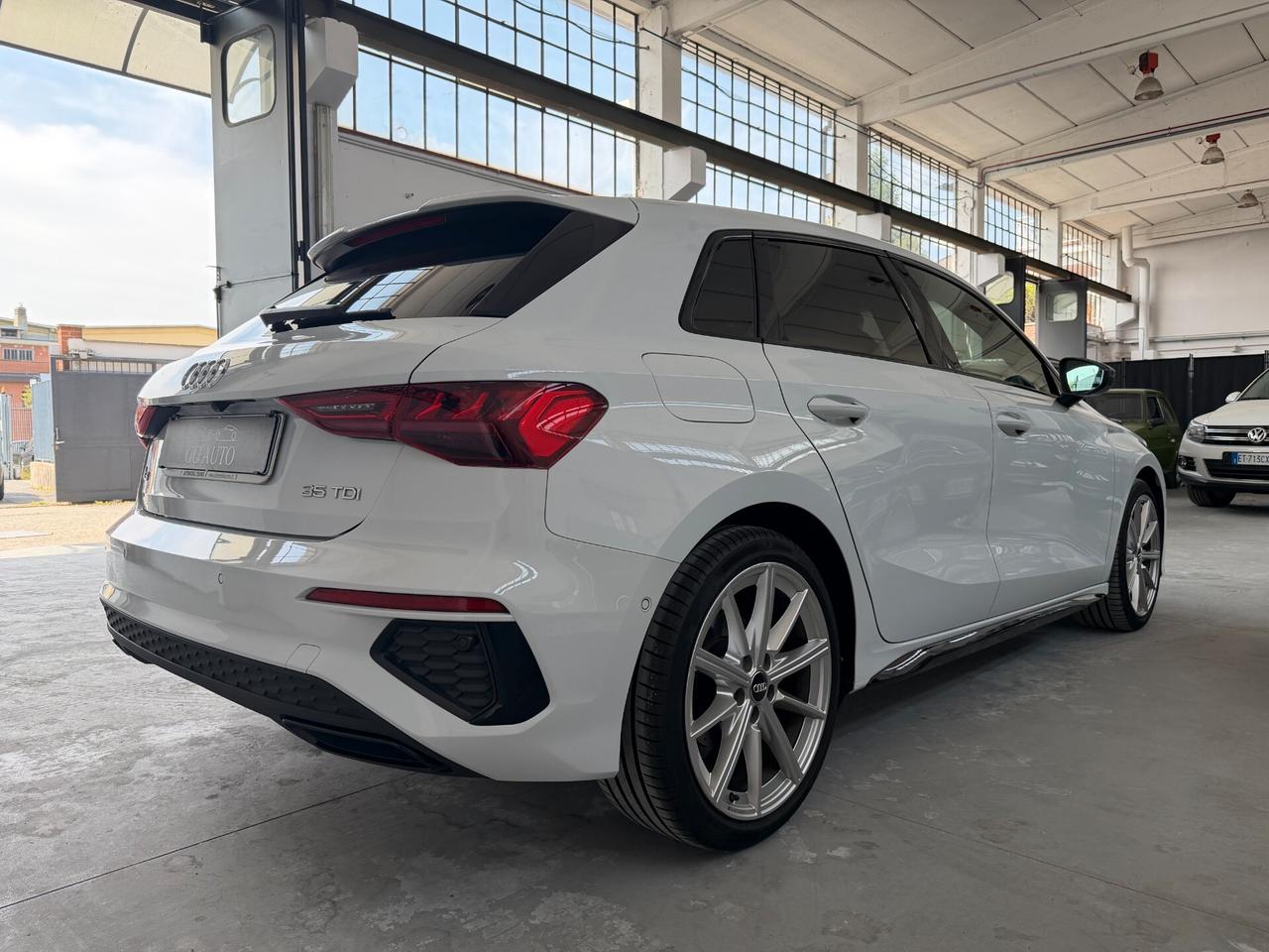 Audi A3 SPB 35 TDI S tronic line Black edition