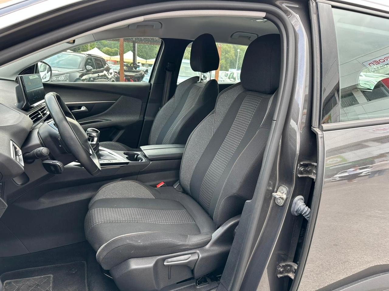 Peugeot 5008 BlueHDi 130 S&S Allure Pack