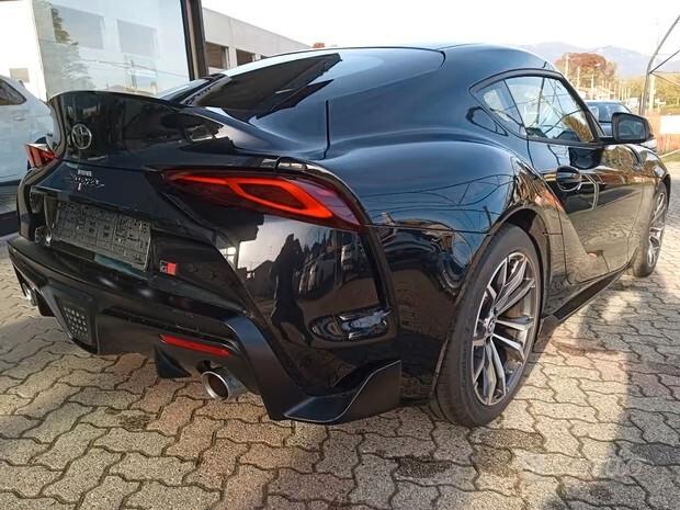 Toyota Supra RETROCAMERA APPLE CAR PLAY CRUISE CONTROL SEDILI RISCALDATI CERCHI DA 18" PRONTA CONSEGNA