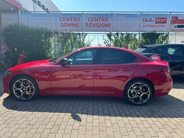ALFA ROMEO Giulia 2.0 Turbo 280 CV AT8 AWD Q4 Veloce in arrivo