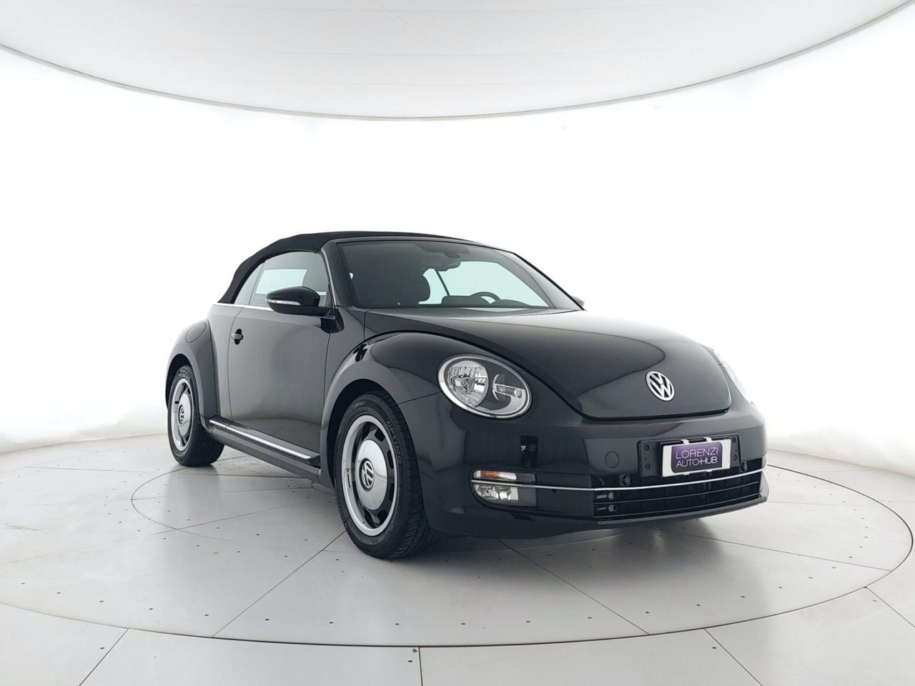 VOLKSWAGEN Maggiolino Cabrio 2.0 tdi bm Design 110cv NEOPATENTATI+C17"