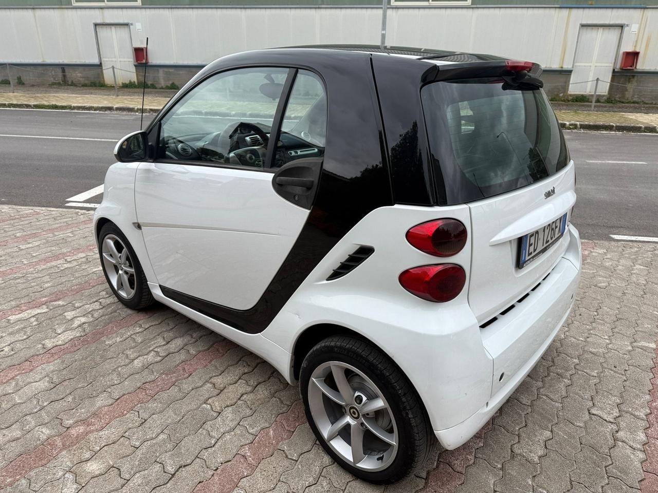 Smart ForTwo 800 40 kW coupé passion cdi