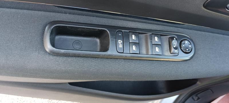 Peugeot 3008 1.6 hdi 8v Active (tecno) 112cv