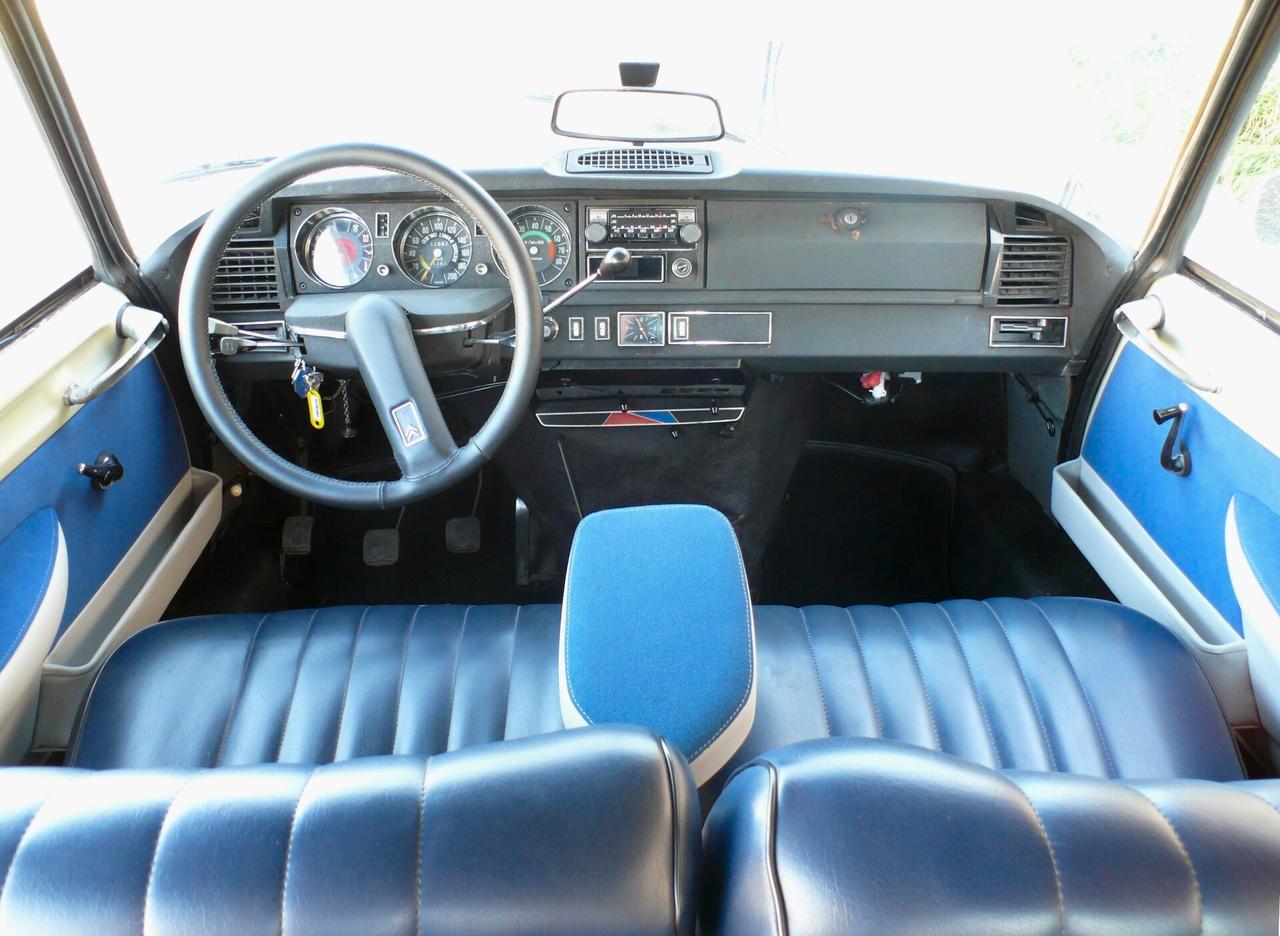 Citroen DS SUPER (M1145)