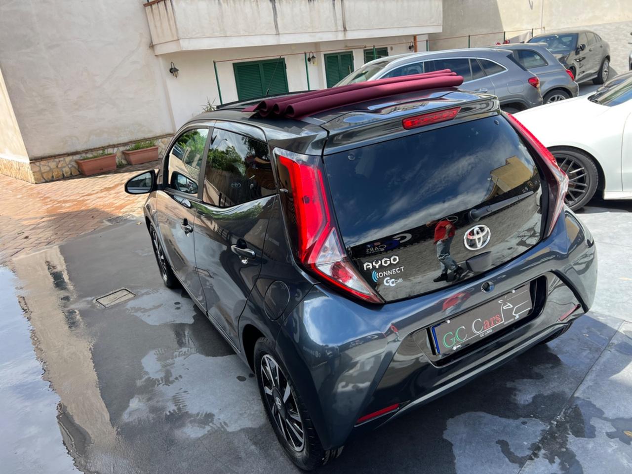 Toyota Aygo Connect 1.0 VVT-i 72 CV CABRIO