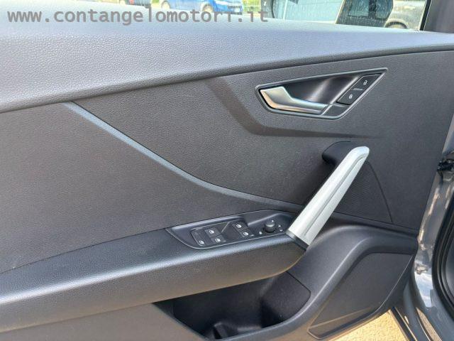 AUDI Q2 1.6 TDI S tronic Black