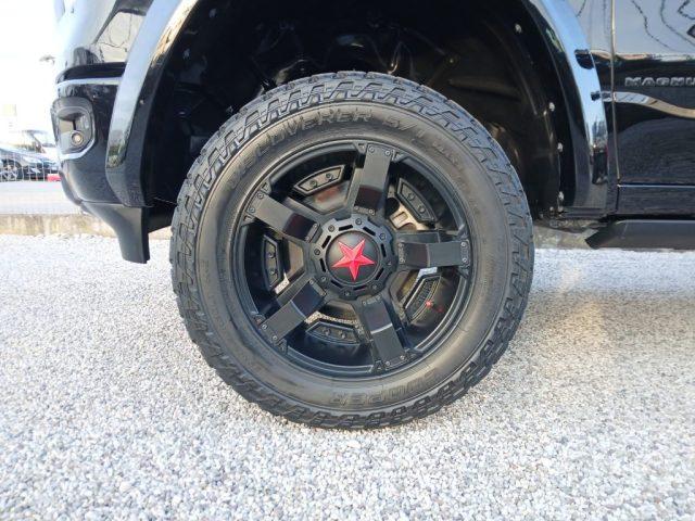 DODGE RAM MILITEM MAGNUM 5.7 GPL V8 Laramie N1