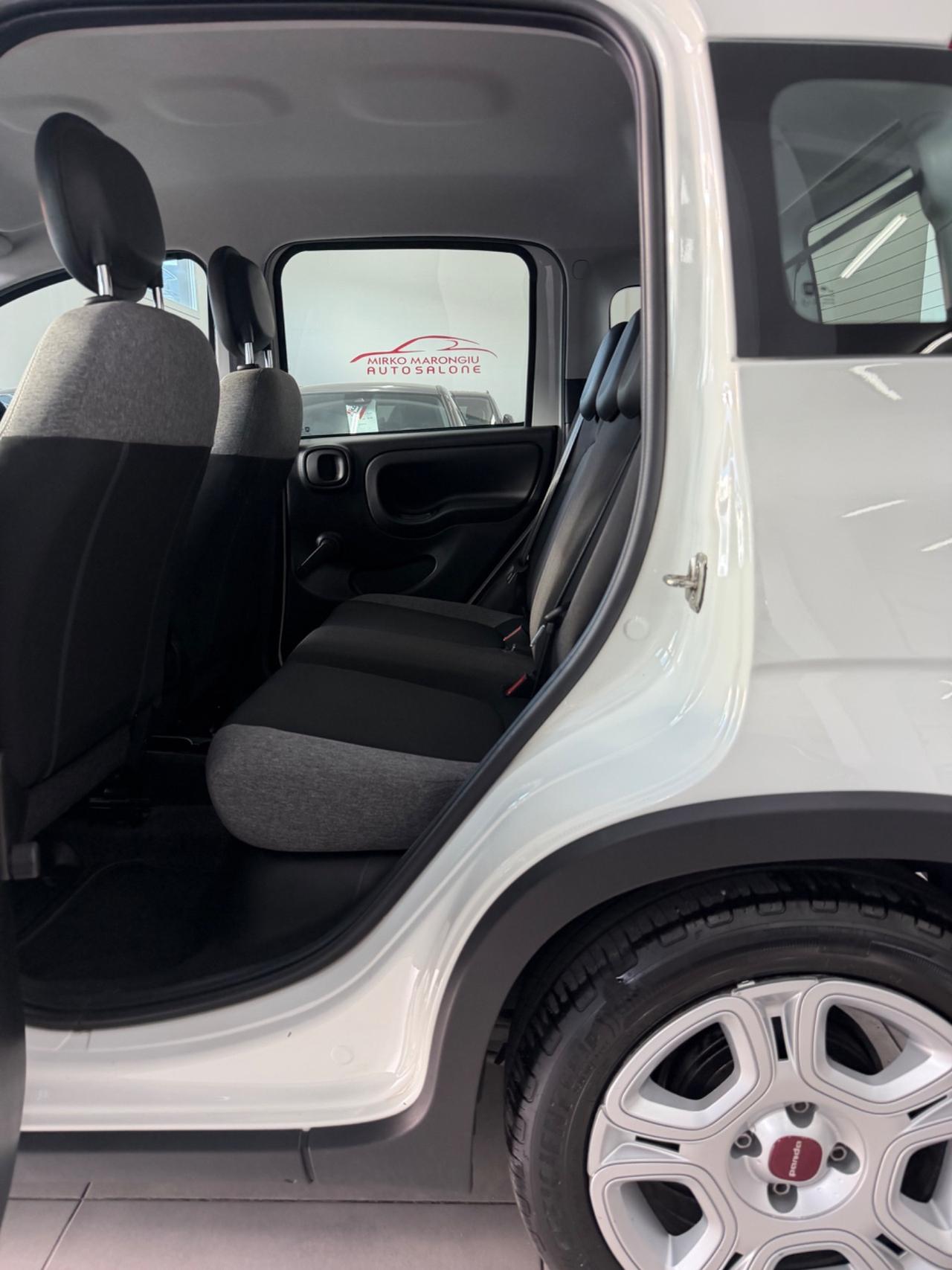 Fiat Panda 1.0 FireFly S&S Hybrid City FINANZIABILE