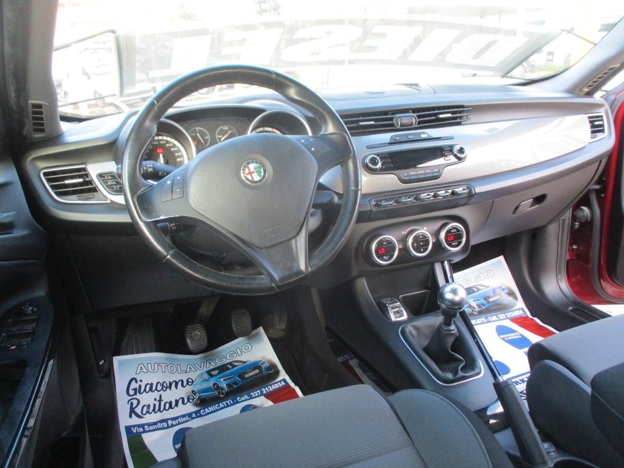 Alfa Romeo Giulietta 2.0 JTDm-2 140 CV Distinctive