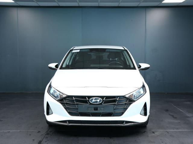 HYUNDAI i20 1.2 MPI 84CV MT Connectline