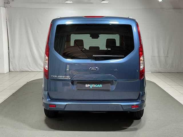 Ford Tourneo Connect 1.5 TDCi 120 CV Titanium
