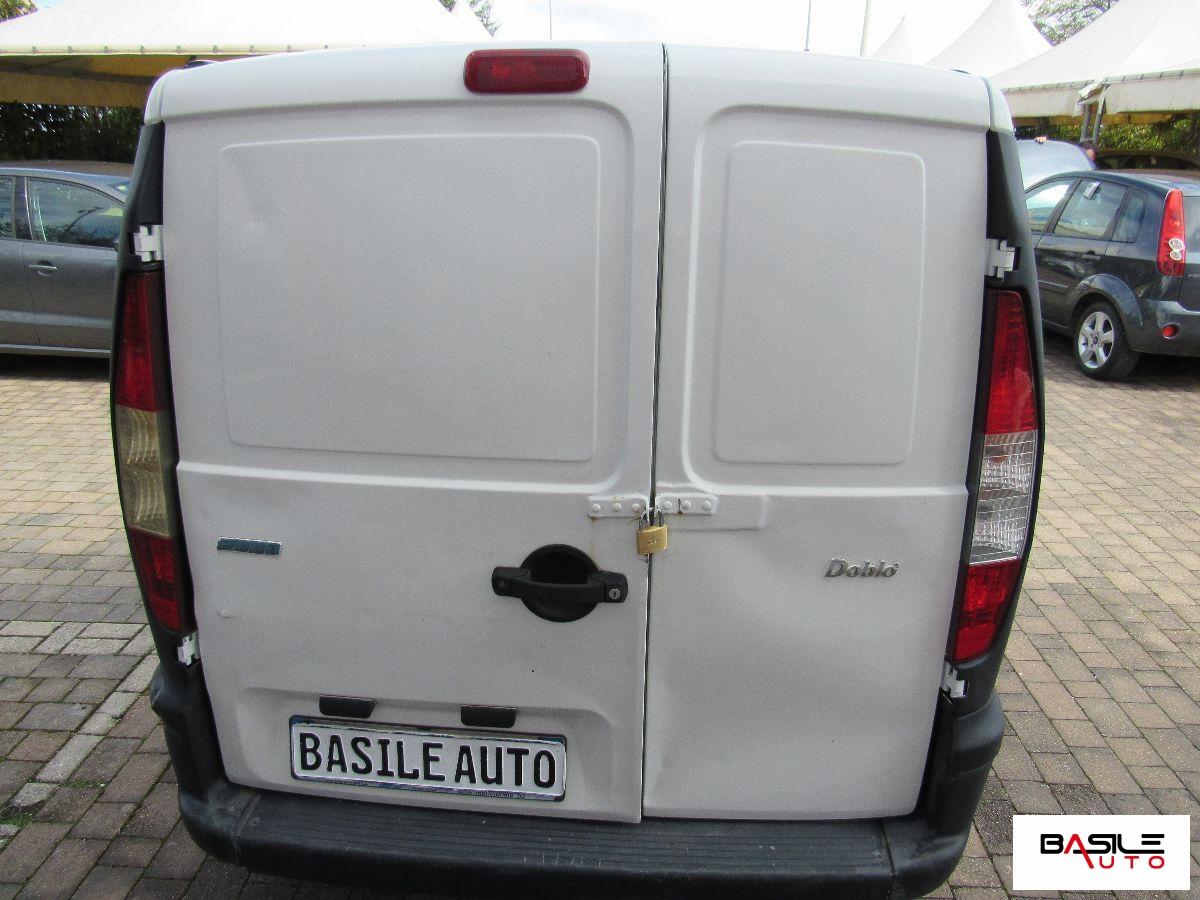 FIAT - Doblò - 1.9 JTD Active