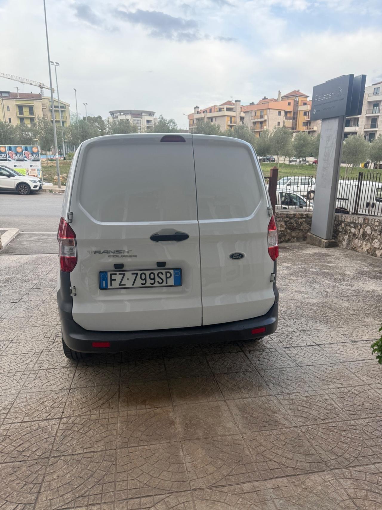 Ford transit courier 1.5 cdi 75cv