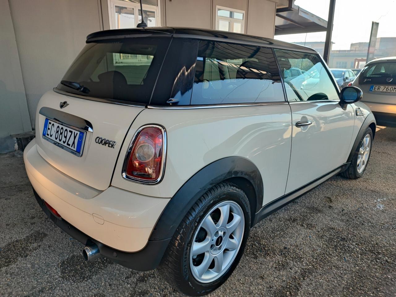 Mini 1.6 16V Cooper 50 Mayfair