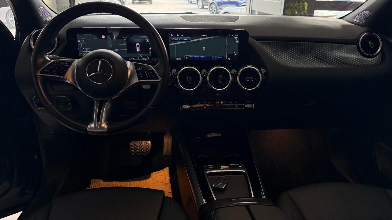 MERCEDES GLA 180 D MOTORE 2.0 116 CV restyling