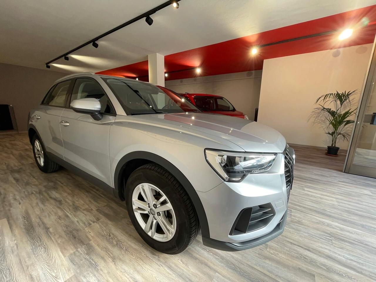 Audi Q3 40 TDI quattro S tronic 190 CV