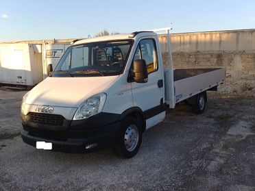 Iveco Daily 35s15 2.3hpt CASSONE FISSO - 2012