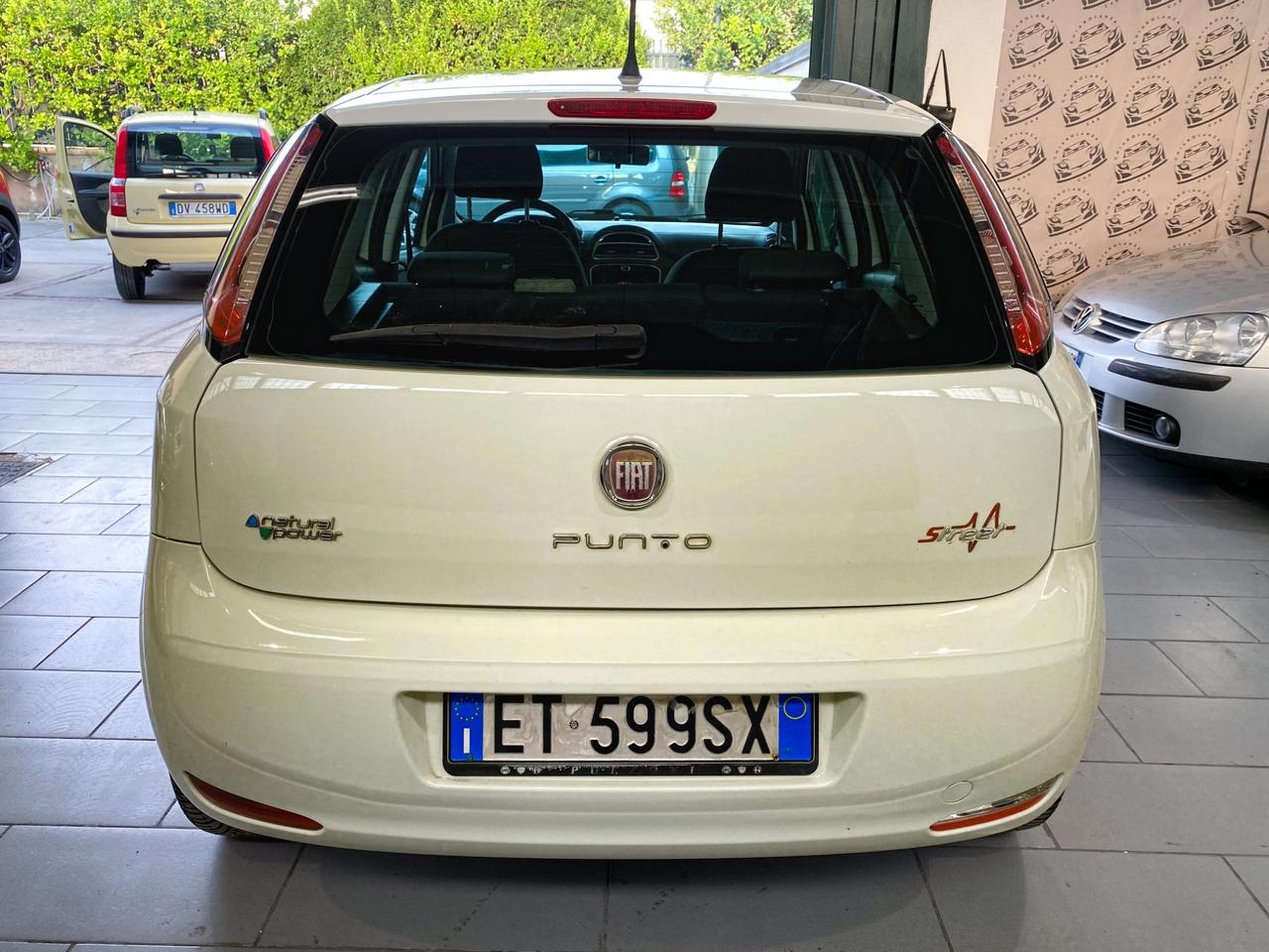 Fiat Punto 1.4 8V 5 porte Natural Power Street