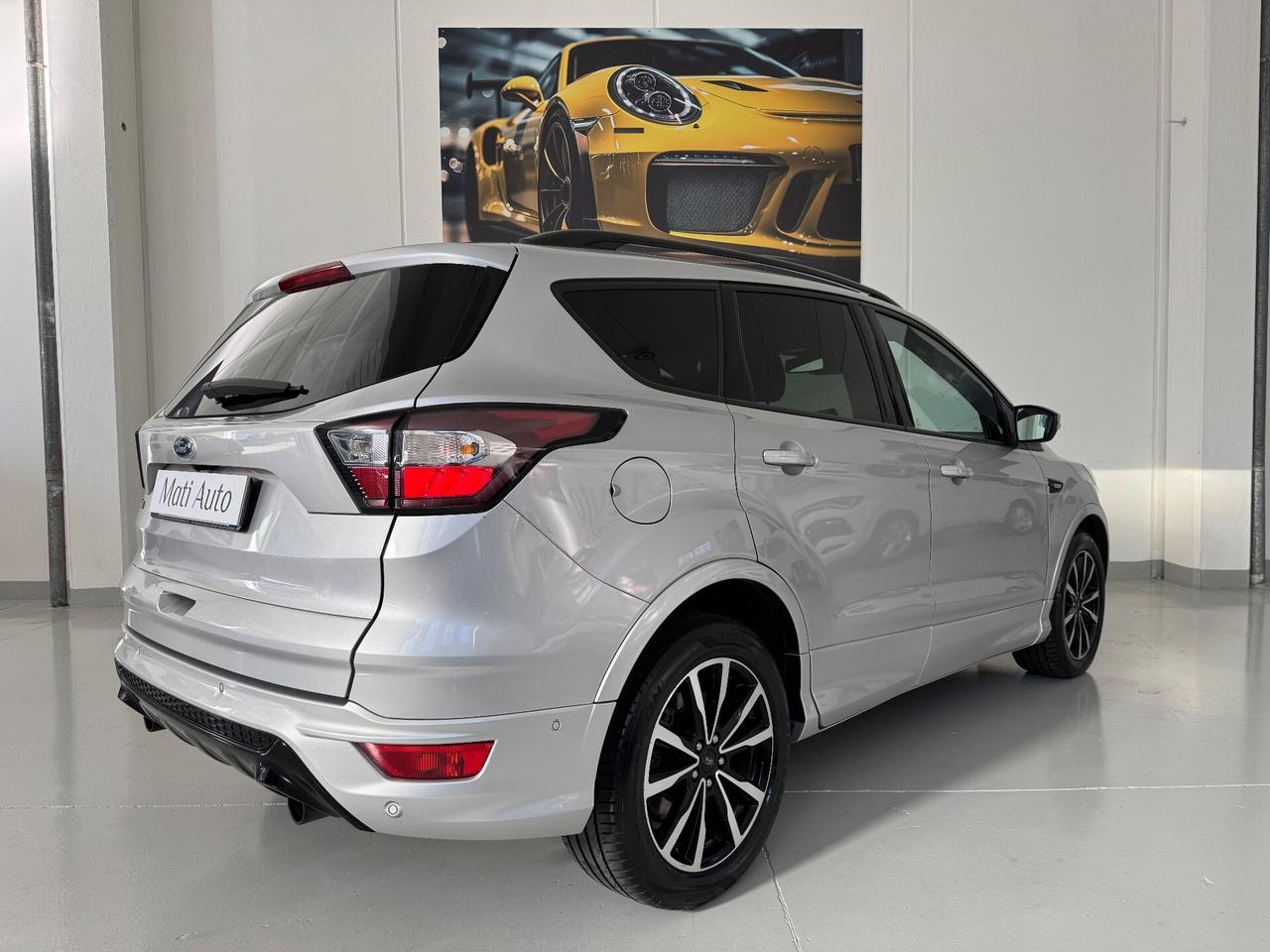Ford Kuga 2.0 TDCI 150 CV S&S 2WD ST-Line PROMO!
