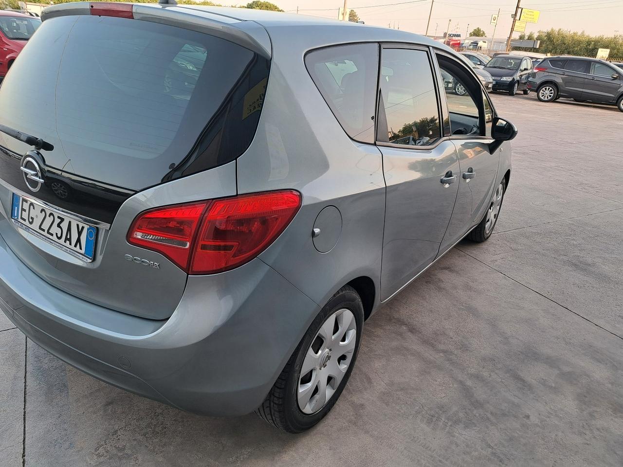 Opel Meriva 1.3 CDTI 95CV Cosmo - 2011