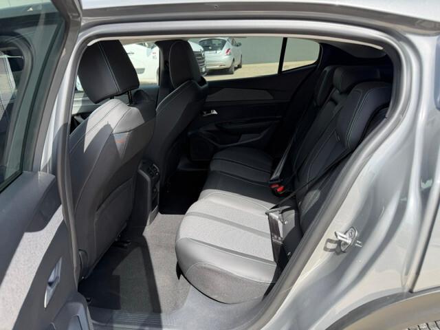 Peugeot 408 Hybrid 145 e-DCS6 Allure