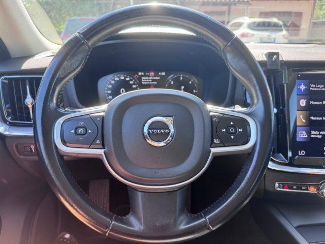 VOLVO V60 D3 AWD Geartronic R-design N1 - AUTOCARRO