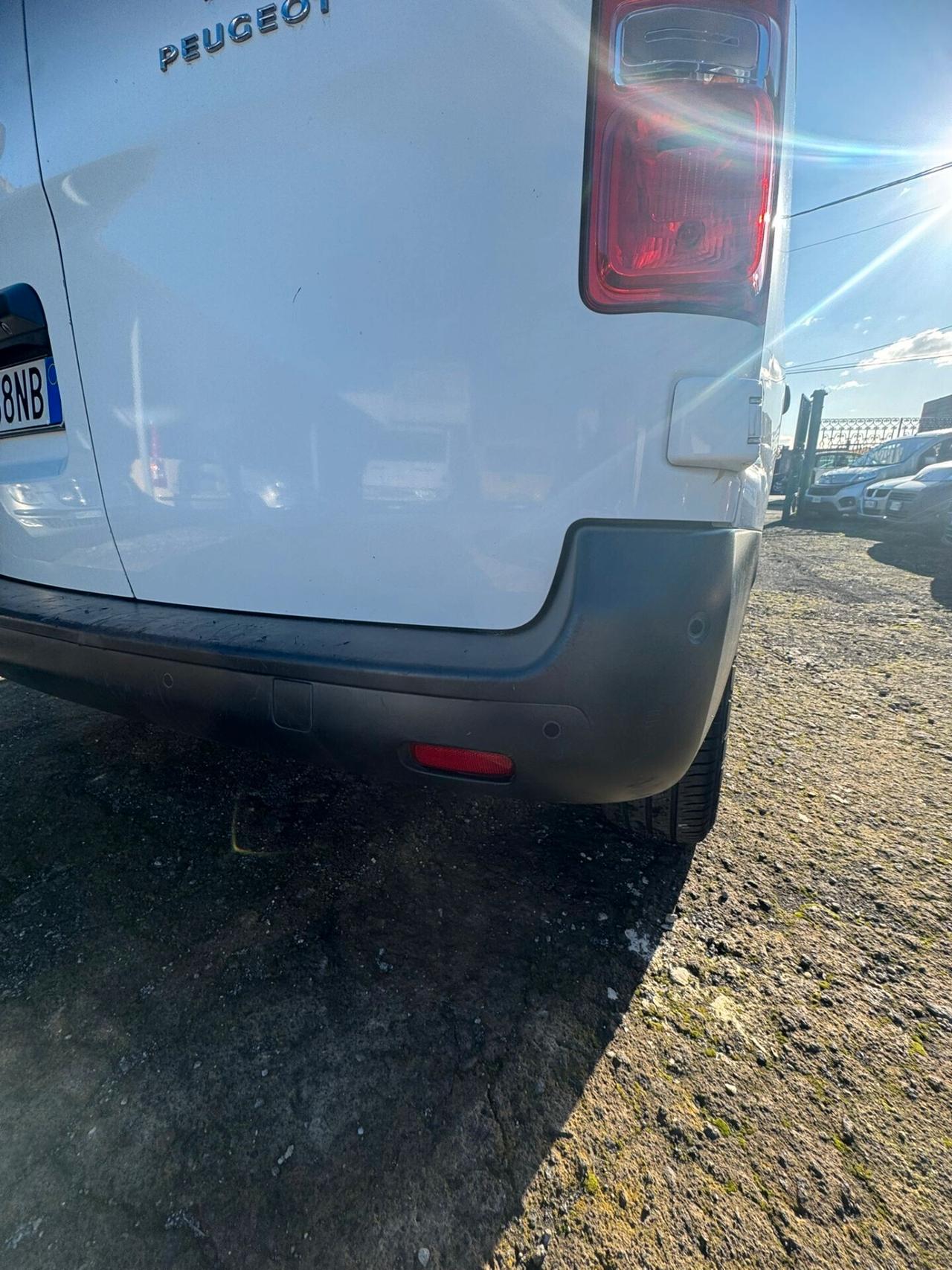 Peugeot Expert BlueHDi 120 PL-TN Furgone coibentato Premium Standard