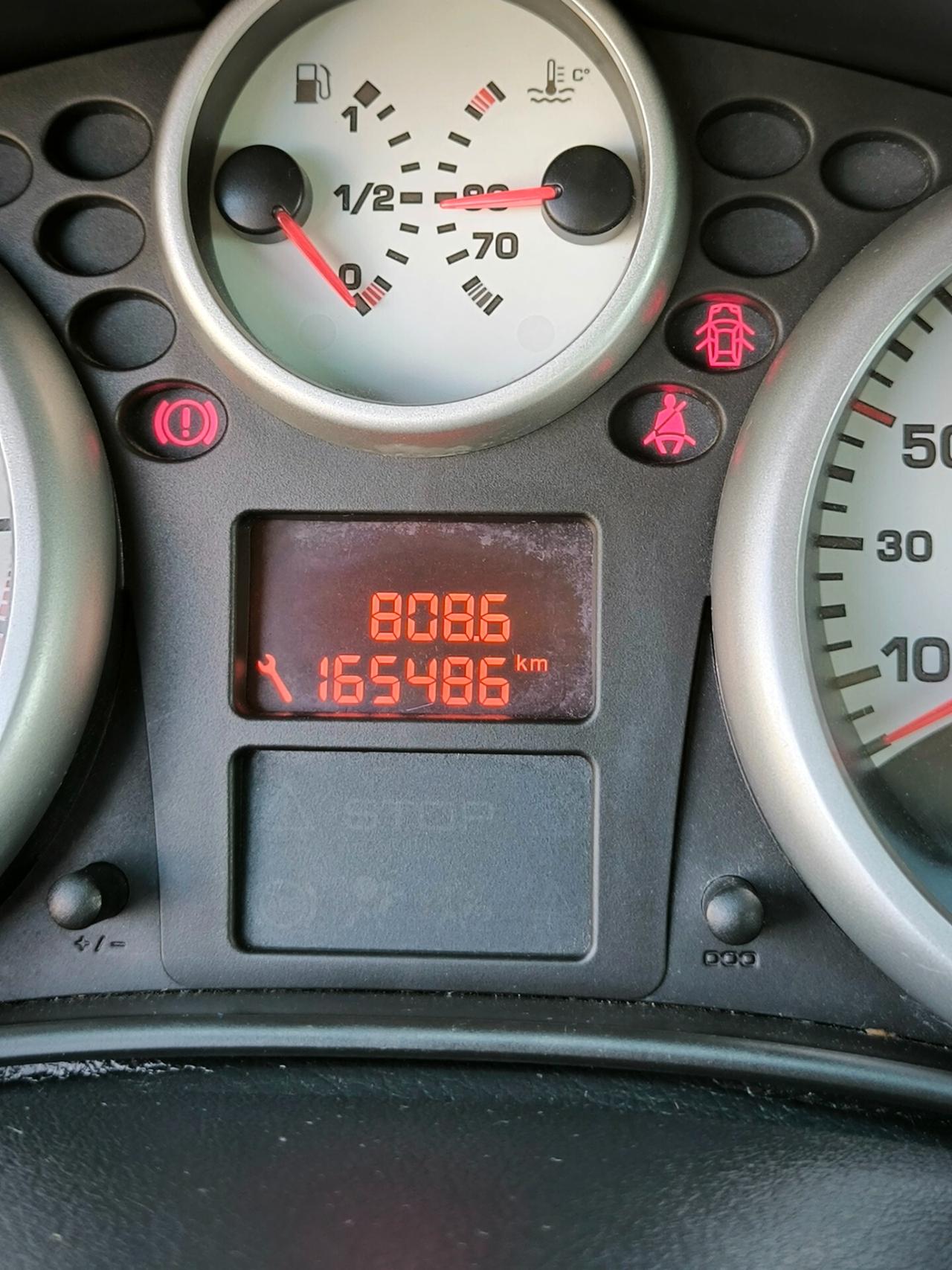Peugeot 207 1.4 VTi 95CV 5p. XS