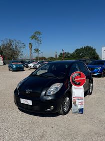 Toyota Yaris 1.0 5 porte Luxury pack automatica
