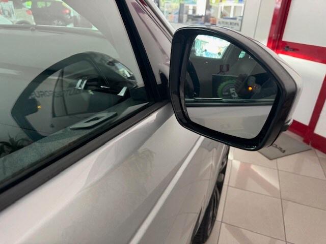 LAND ROVER Discovery Sport Discovery Sport 2.0D...