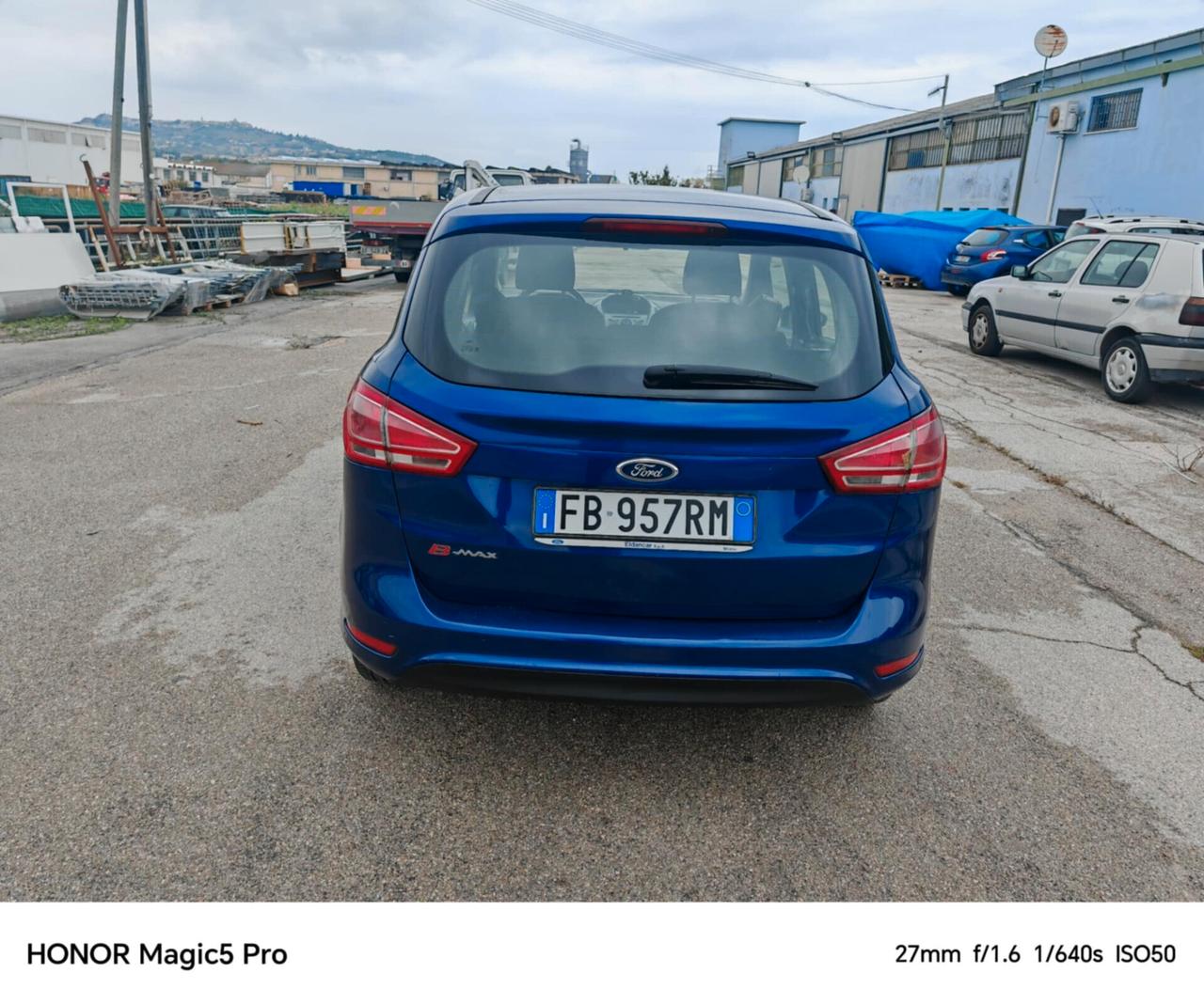 Ford B-Max 1.4 90 CV GPL Business Titanium